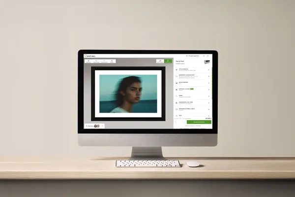 WhiteWall Wall Art Configurator An example topic for a digital appointment is the design process in the configurator. The image shows an uploaded image in the configurator.