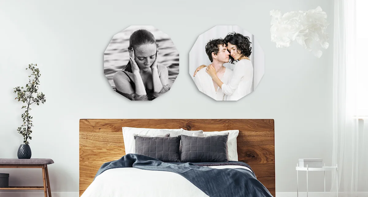 PDP | Round Format & Shapes | Big Picture Slider Section > Jewel | Slide #3 | Media #1 Two different motifs in the form of a dodecagon hanging over a bed.