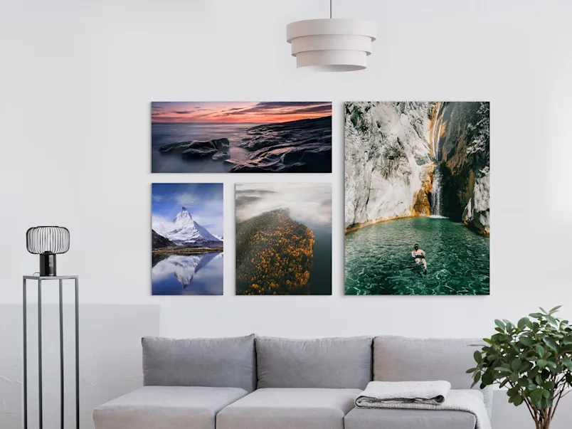 PDP | Product Selector Section | Original Photo Print Under Acrylic Glass | #4 Several landscape photos on a wall as original photo print under acrylic glass.