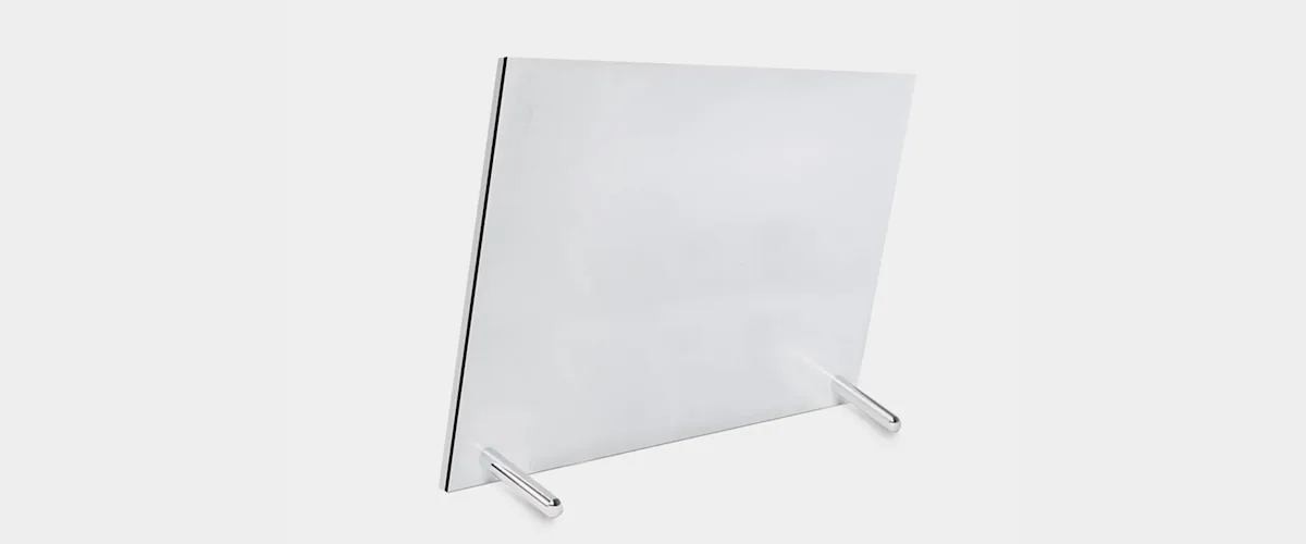 PDP | Acrylic Glass Stand | Image Slider Section > Mounting | Slide > Chrome | Media #1