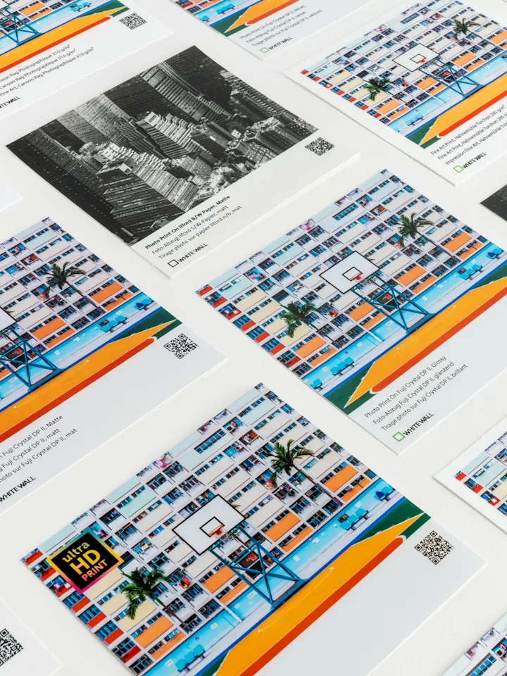 Product Item | Sample Set Prints | Sample Or Voucher Section | Media Various motifs that illustrate the content of the Pints Sample Set.