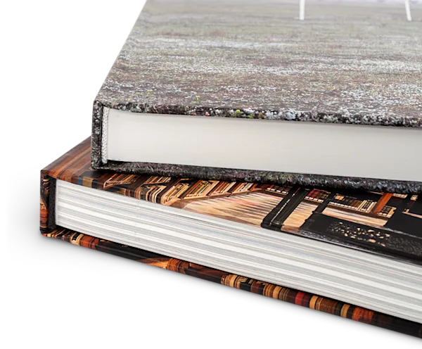 PDP | Bildband | Images Text Section | Kapitalband | Image 1