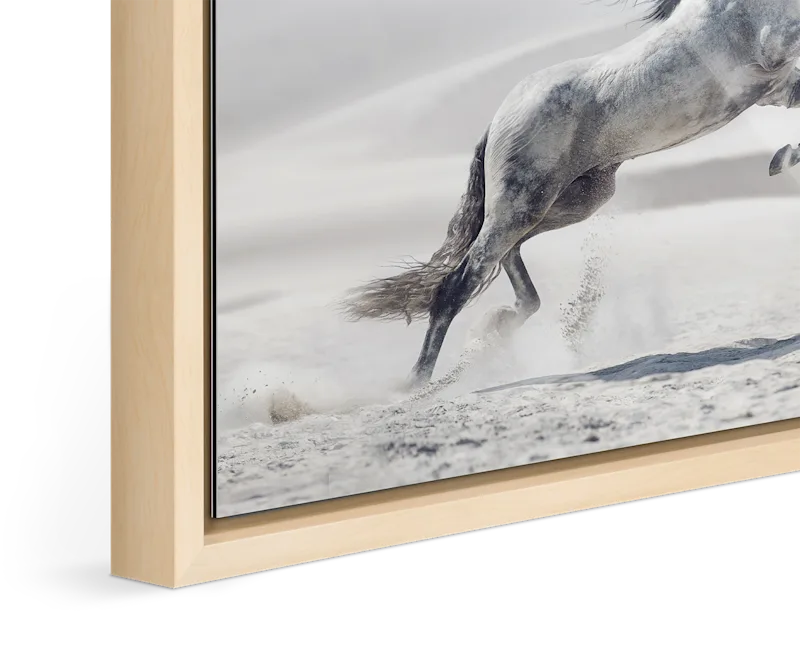 Close-up of standing floater frame Basel 0.59 in. / 15 mm in Natural maple.